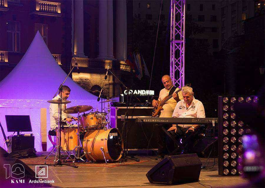 The surprise is revealed: Lou Bega performed for the Armenian audience at Yerevan Music Night with the support of Ardshinbank