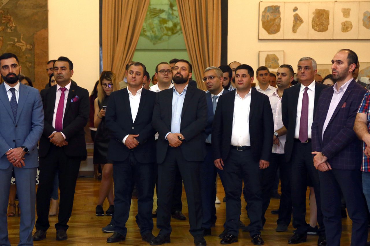 RA Central Bank Welcomes the Issuance of Ucom Bonds