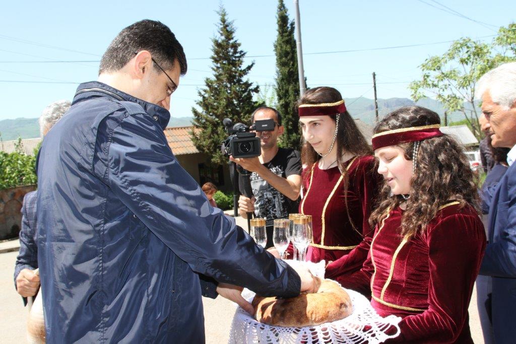 Vivacell-MTS: Energy saving outdoor illumination system installed in the borderland Chinari