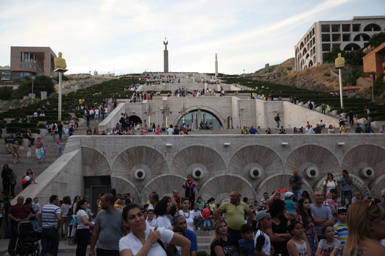 Beeline. International Child Protection Day at the Cafesjian Center for the Arts