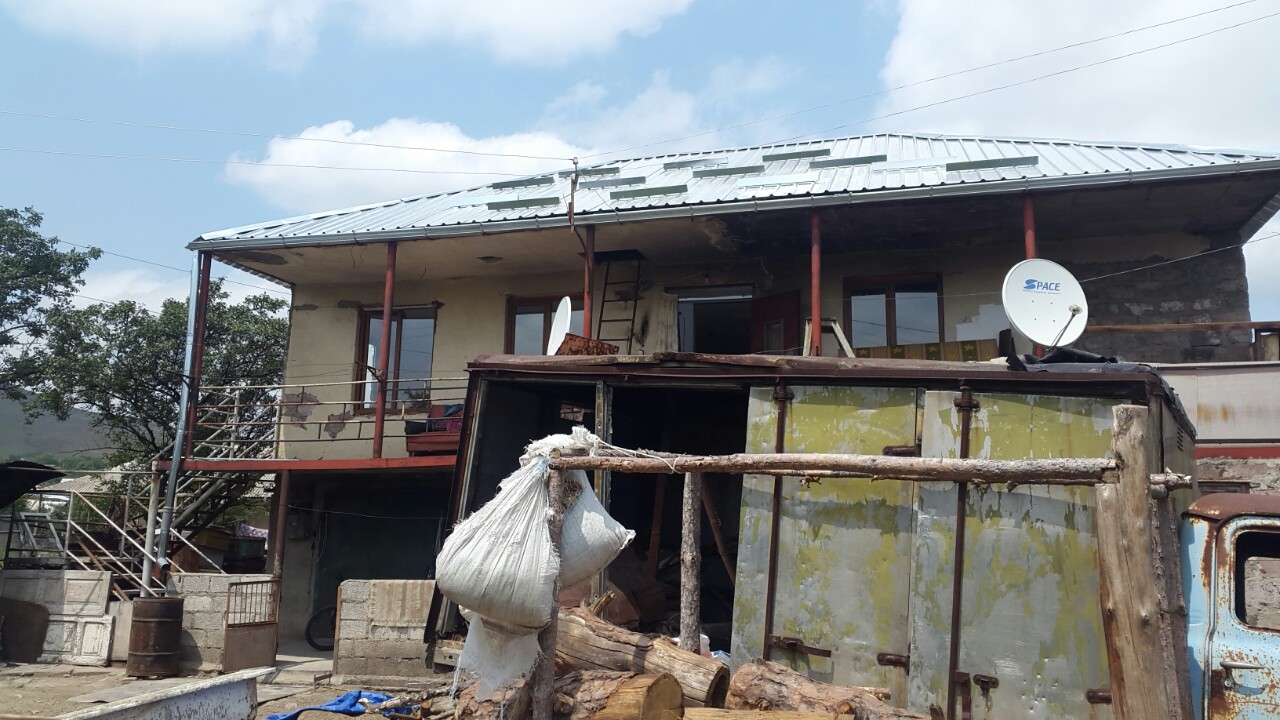 Vivacell-MTS: Three Decades in a Basement