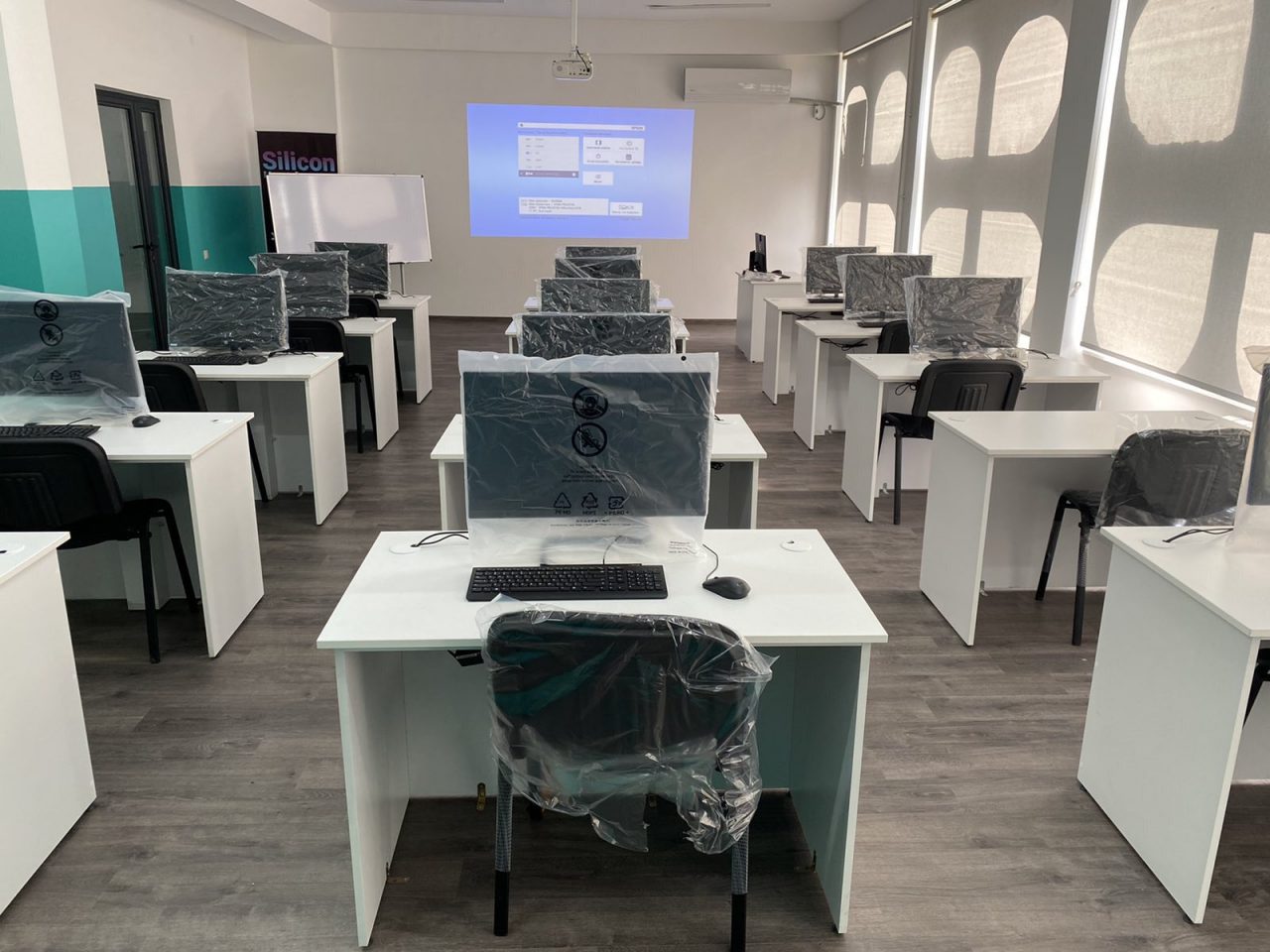 Viva-MTS. New Laboratories and New Directions at the Smart Solutions Center of NPUA