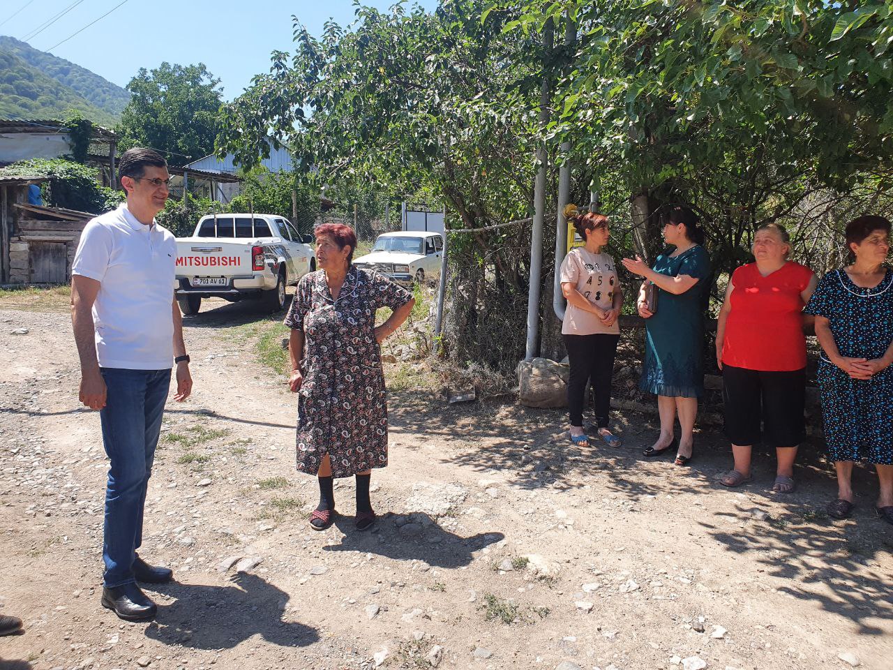 Viva-MTS: The borderland village Voskepar streets are fully illuminated