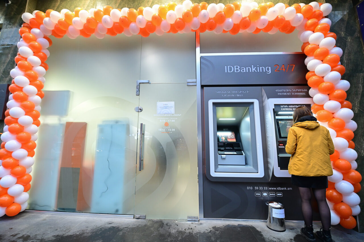 IDBank’s Davtashen Branch Is Waiting for Customers After Renovation