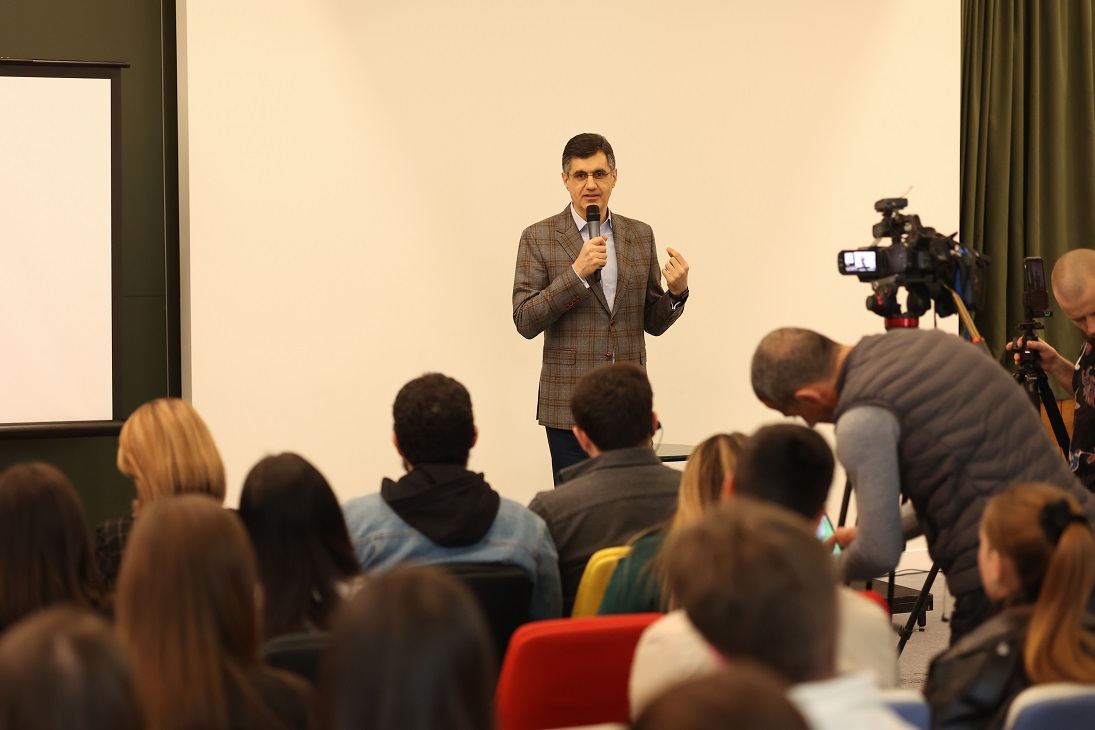 Director General of Ucom took part in a recruiting conference