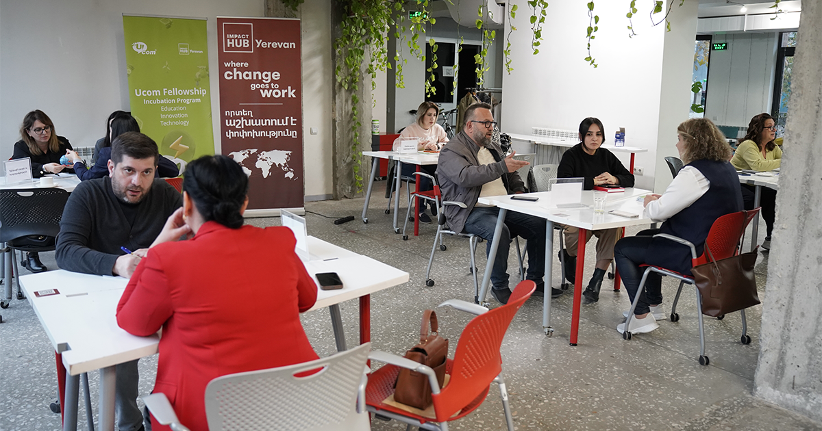 Speed-Mentoring Event Accelerates Green Innovations within the Ucom Fellowship Program