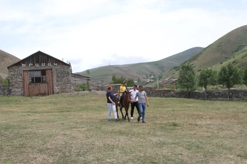 Hippotherapy: A tool for physical, emotional and social development. Viva and “Artissimo” continue to write their success story 1