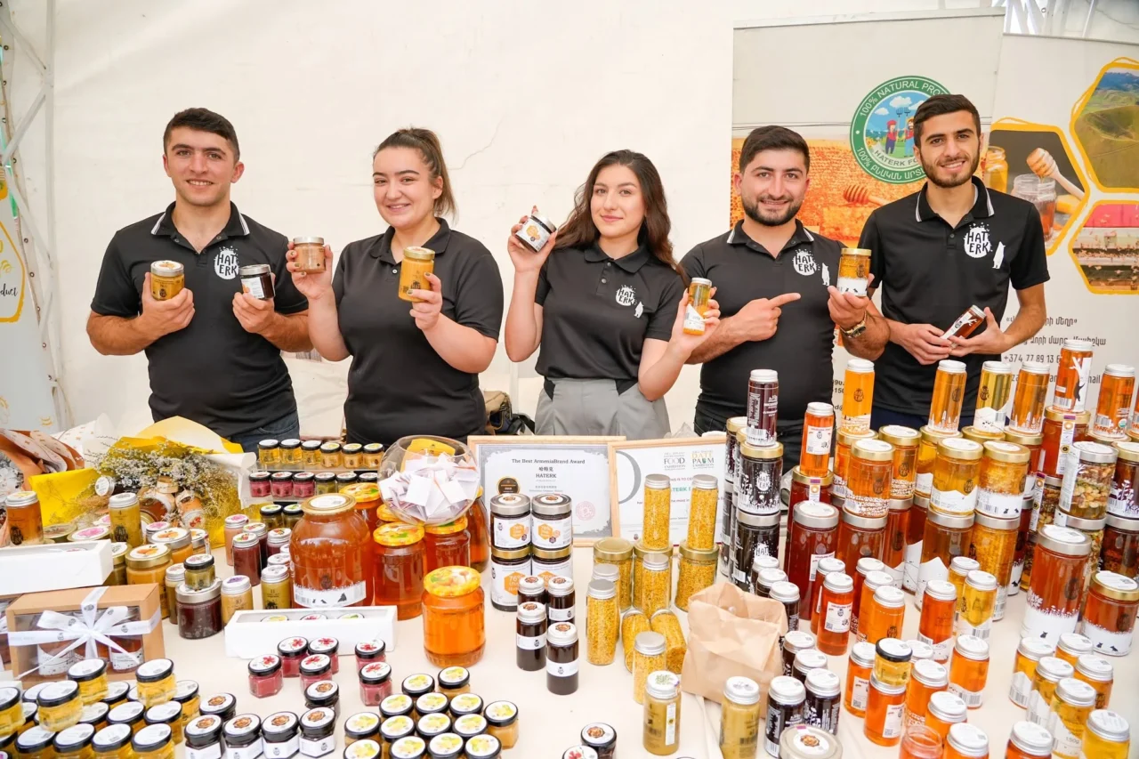 Meghraton 2026: Honey, Bee Products and Beekeeping Innovations at Yerevan’s Yeraz Park